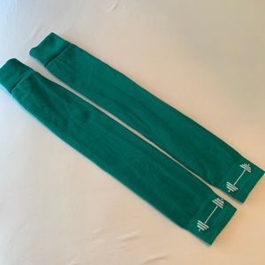 Barbella Box leg warmers